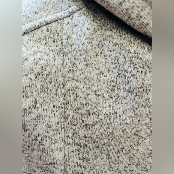 Jessica Simpson Gray jacket with hood - Picture 4 of 5